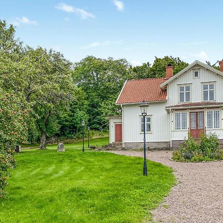 Awesome Home In Oedeshoeg With Wifi Extérieur photo