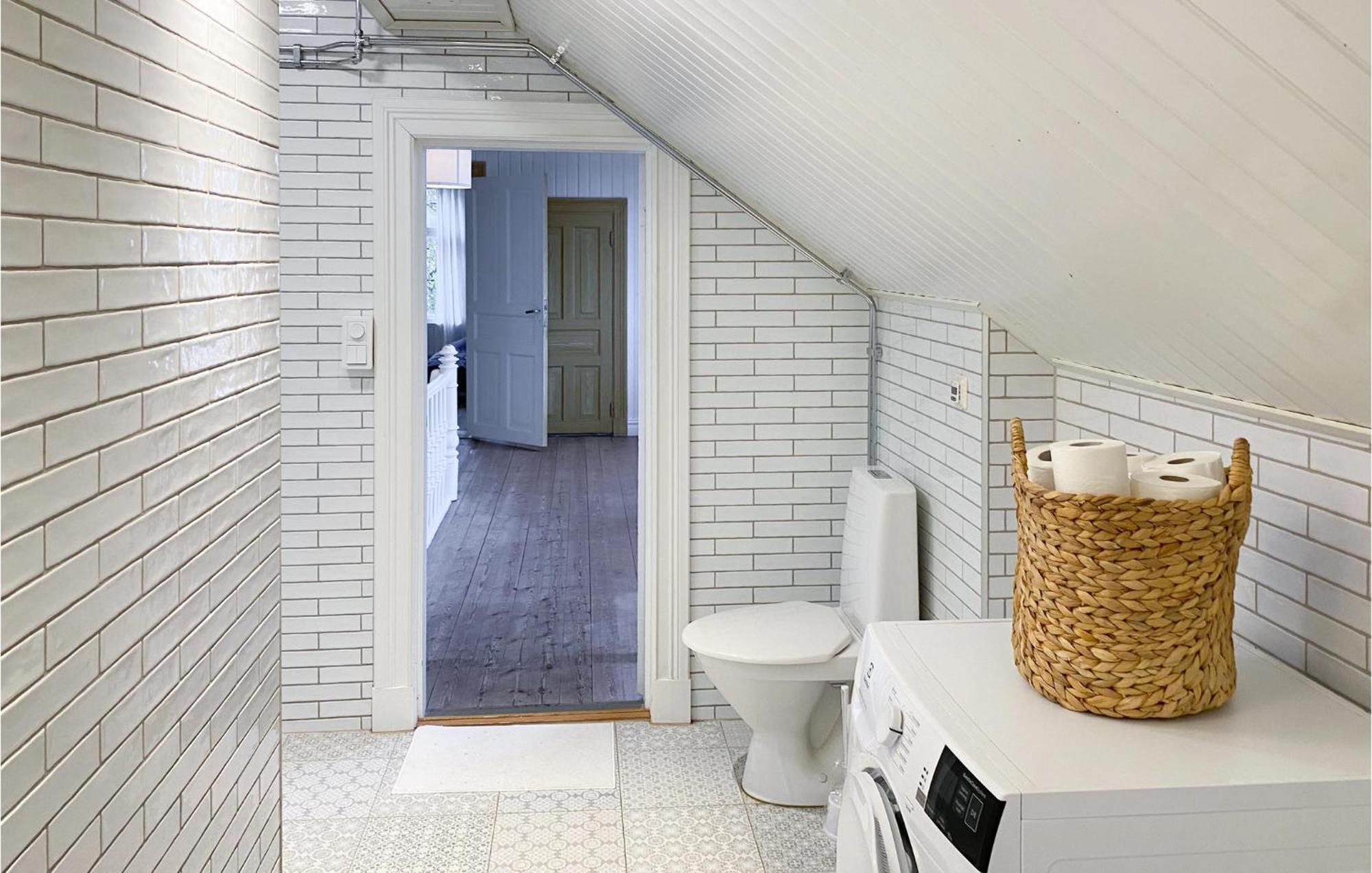 Awesome Home In Oedeshoeg With Wifi Extérieur photo