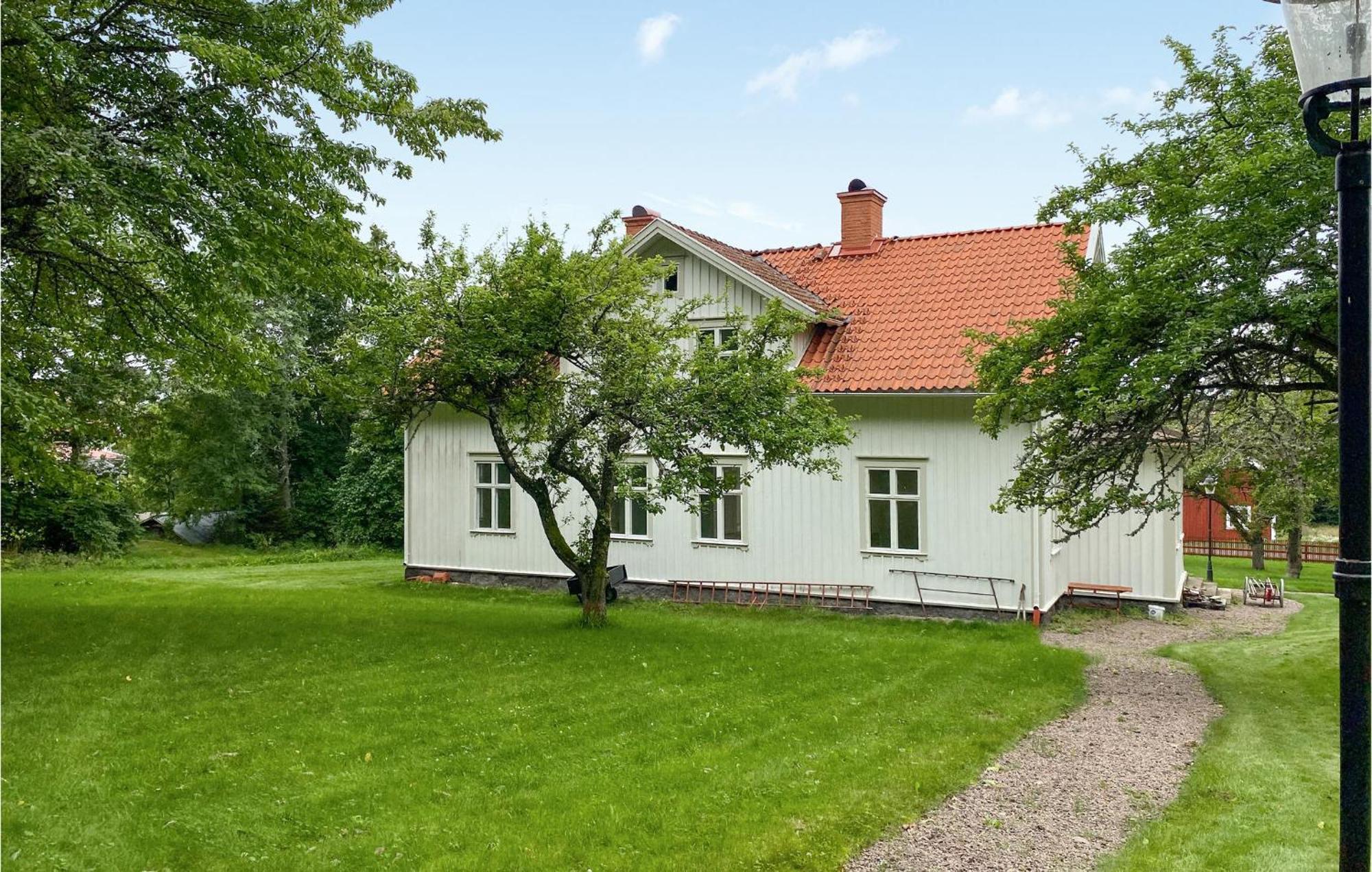 Awesome Home In Oedeshoeg With Wifi Extérieur photo