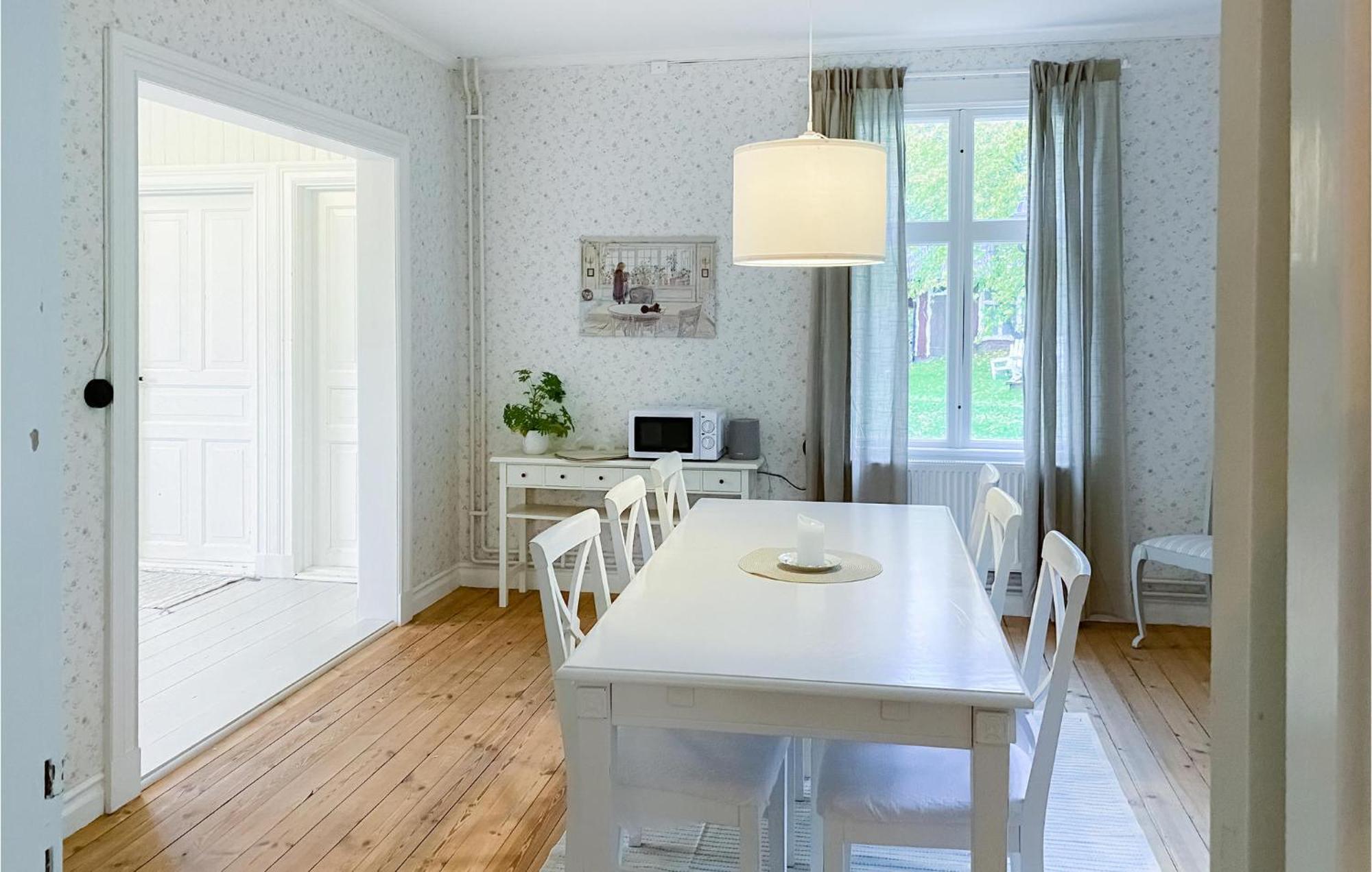 Awesome Home In Oedeshoeg With Wifi Extérieur photo