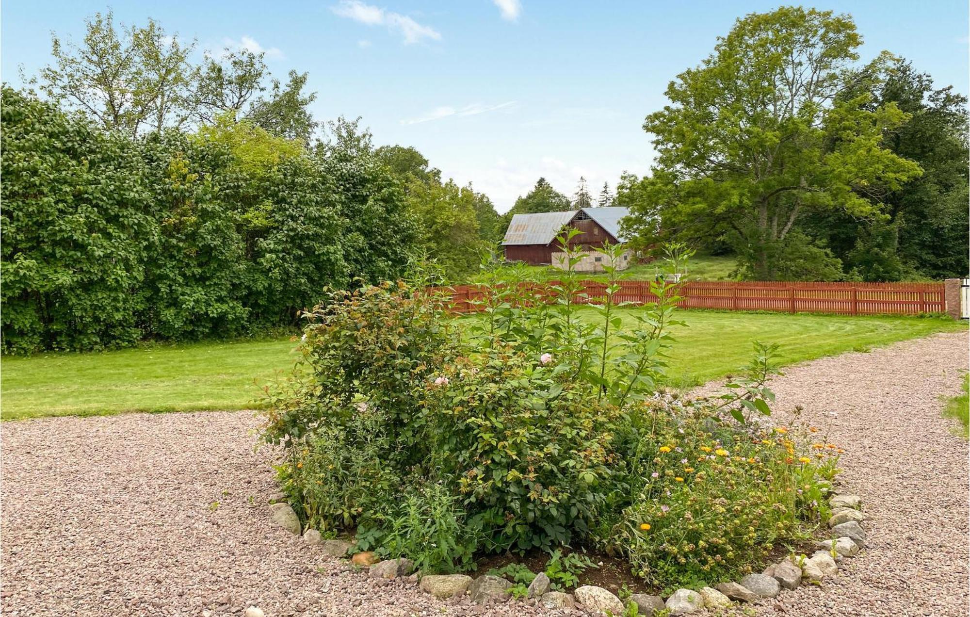 Awesome Home In Oedeshoeg With Wifi Extérieur photo