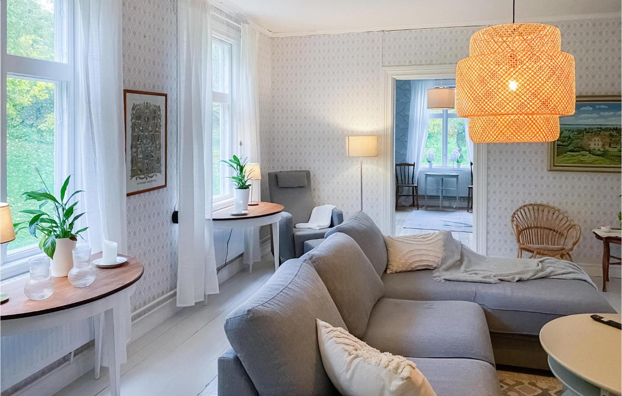 Awesome Home In Oedeshoeg With Wifi Extérieur photo